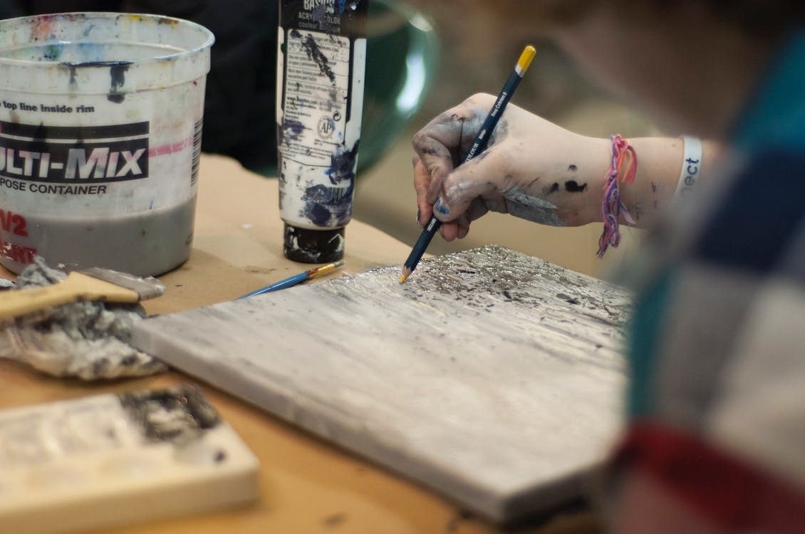 Artist at work hands