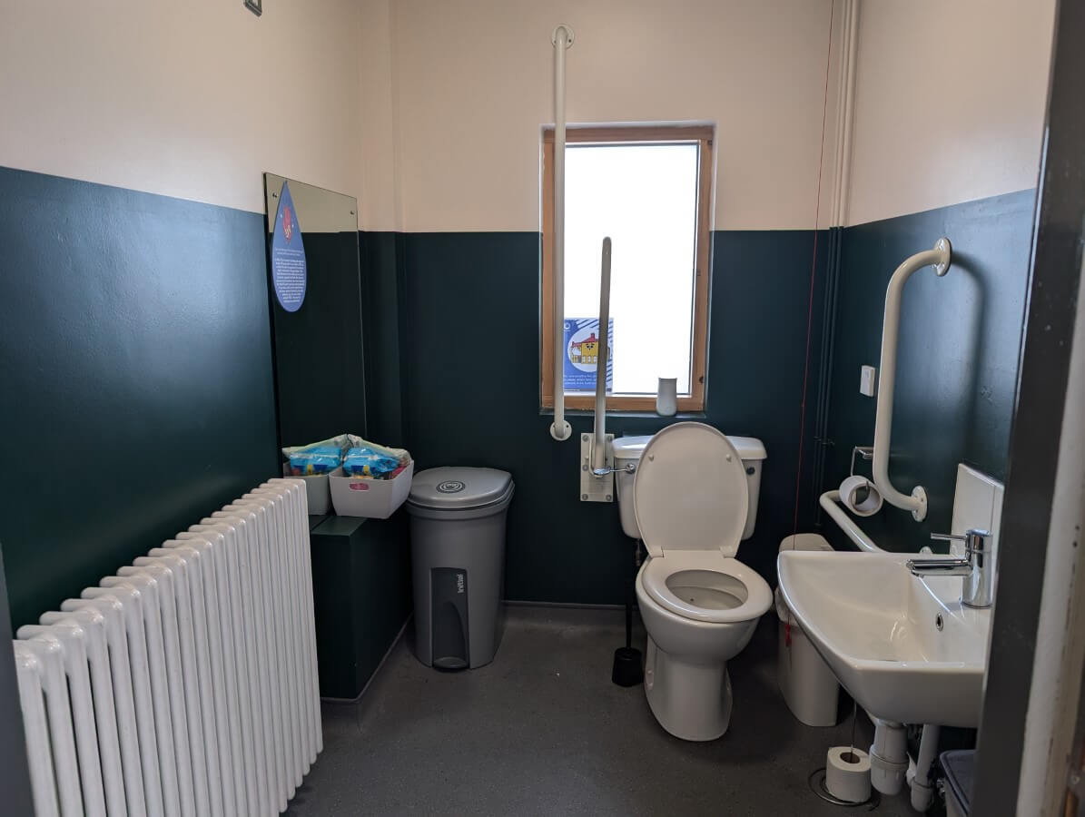 Accessible bathroom on the third floor